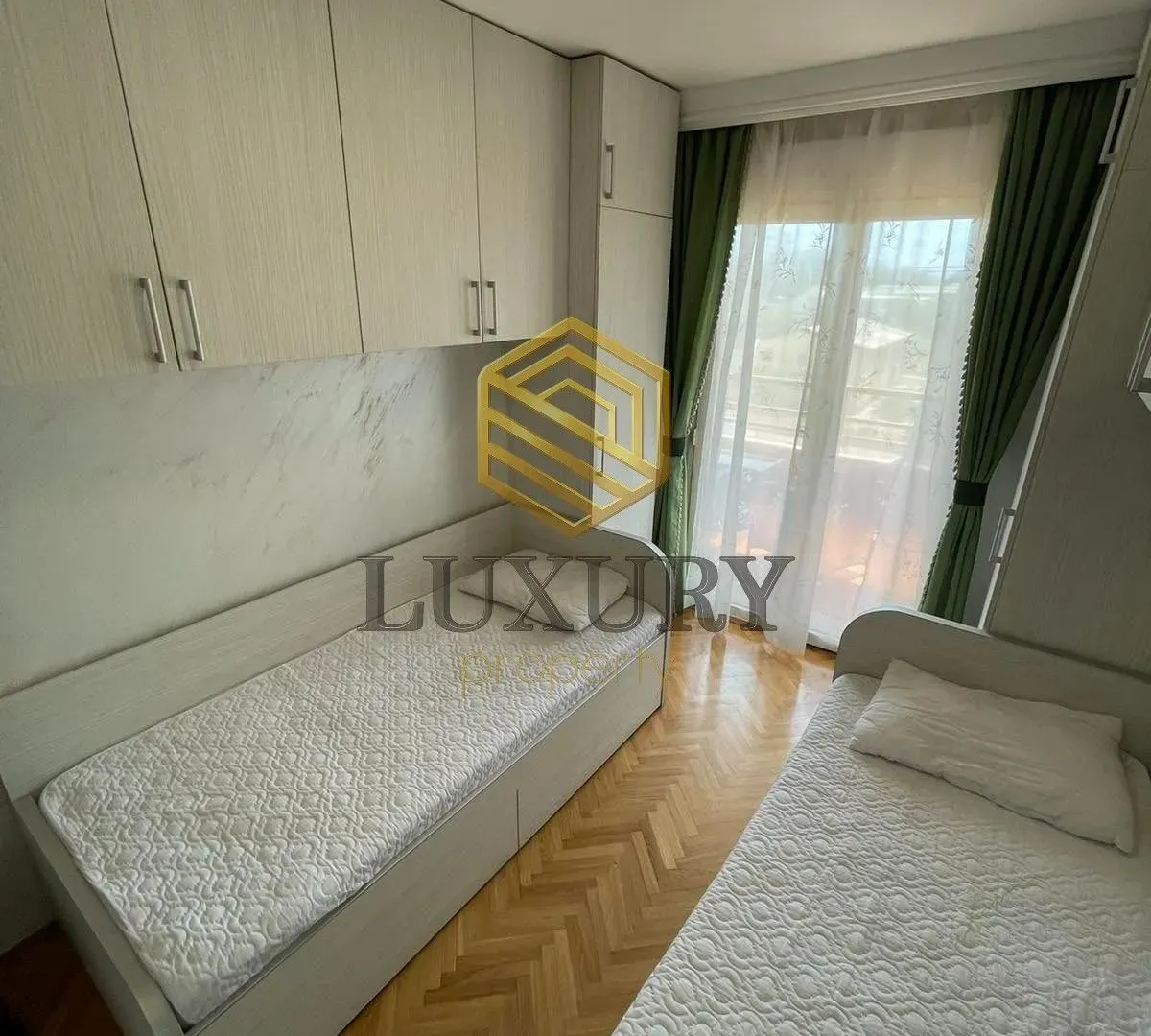Prodaja, dvosoban stan, 75m², Ljubović, Podgorica