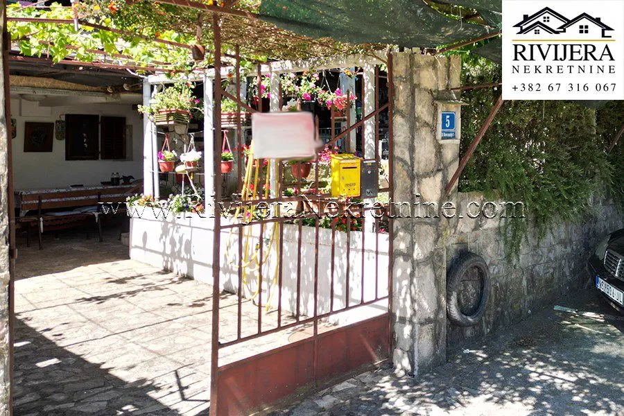 Sale, house, 250m², Radovići, Tivat