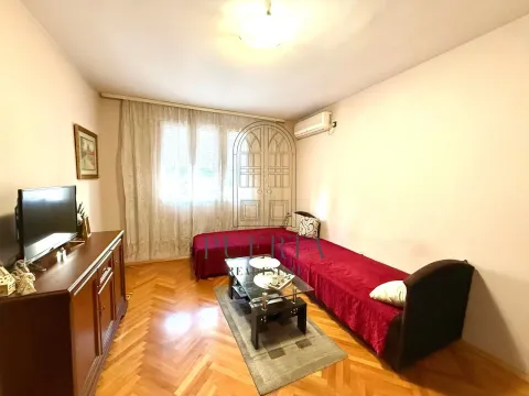 Sale, one bedroom apartment, 40m², Preko Morače, Podgorica - image 2