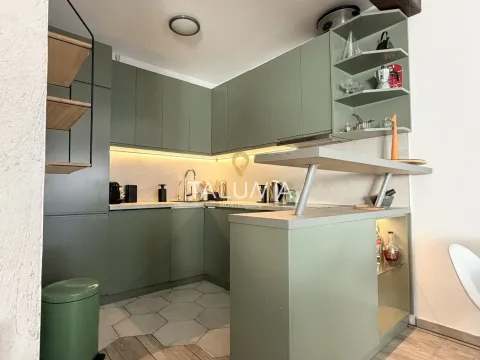 Rent, one bedroom apartment, 60m², Blok 5, Podgorica - image 4