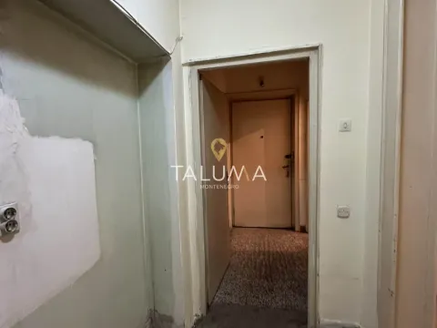 Prodaja, jednosoban stan, 40m², Pobrežje, Podgorica - image 4