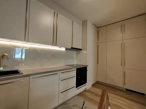 Prodaja, stan, 72m², Vezirov Most, Podgorica - image 8