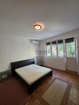 Izdavanje, jednosoban stan, 43m², Vračar Sve Podlokacije, Beograd - image 8