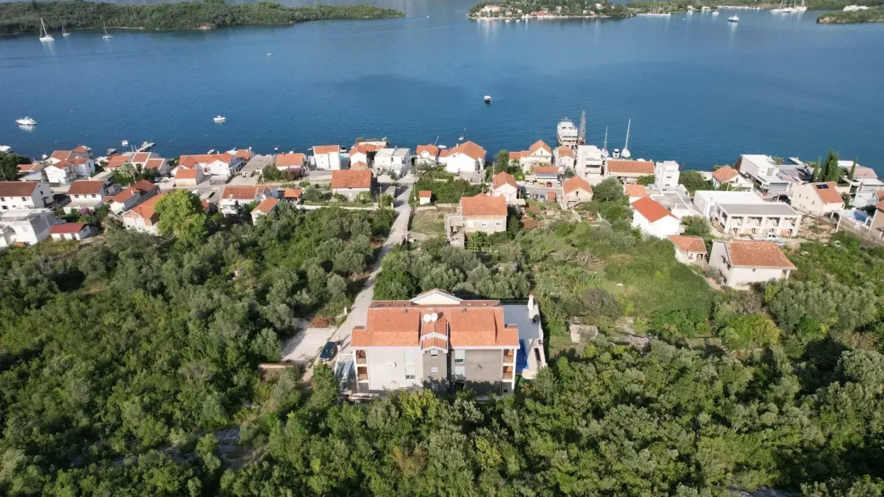 Sale, land lot, 1620m², Tivat, Crna Gora