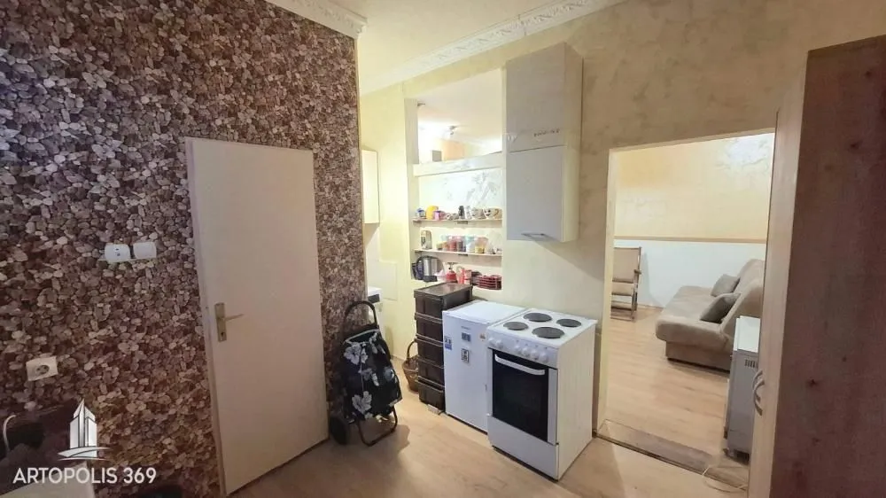 Prodaja, jednosoban stan, 26m², Zemun Centar, Zemun Sve Podlokacije