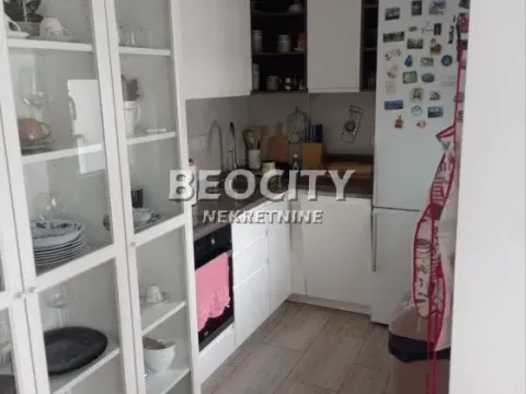 Sale, three bedroom apartment, 48m², Cvetkova Pijaca, Zvezdara Sve Podlokacije - image 13