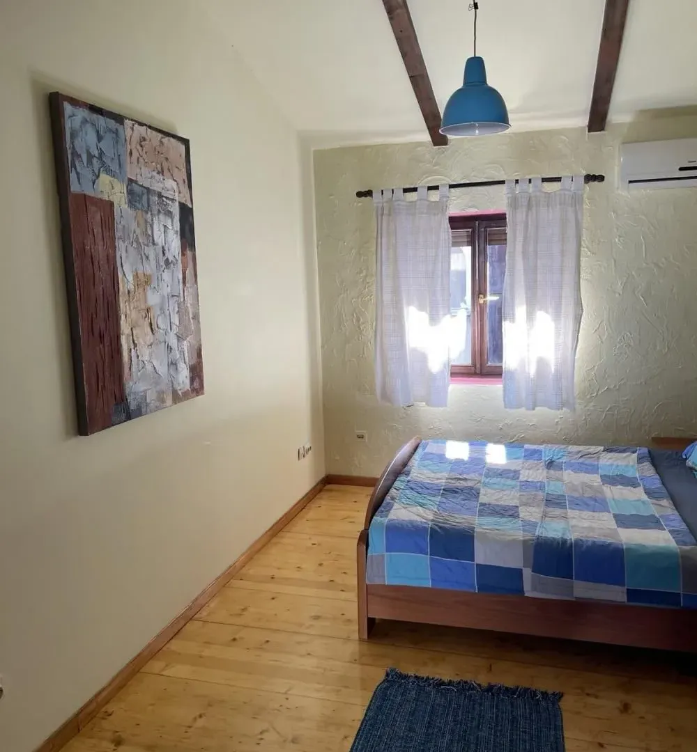 Rent, two bedroom apartment, 65m², Stari Grad, Beograd