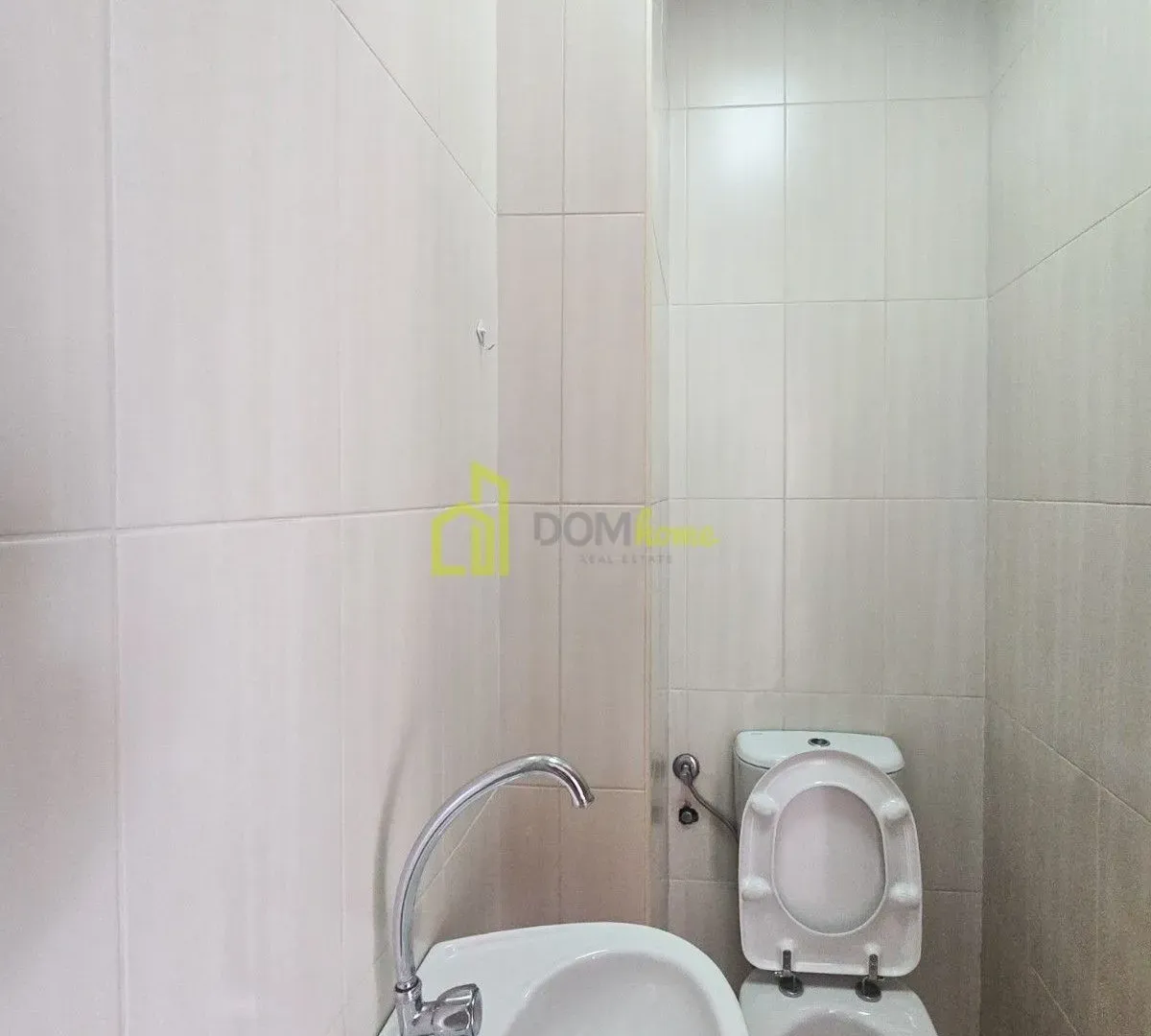 Prodaja, dvosoban stan, 70m², Blok 9, Podgorica