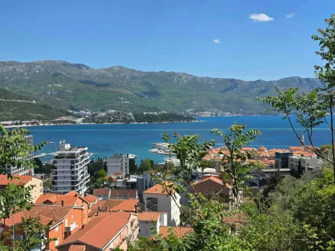Zemljište in Komoševina