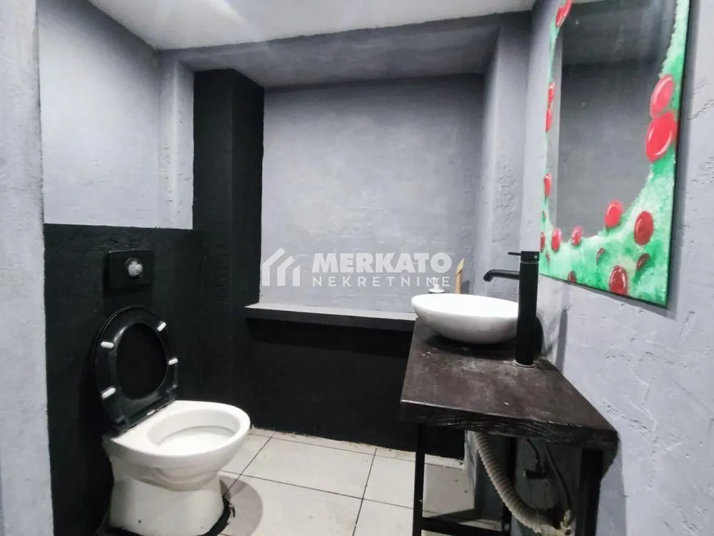 Prodaja, dvosoban stan, 31m², Centar, Zrenjanin