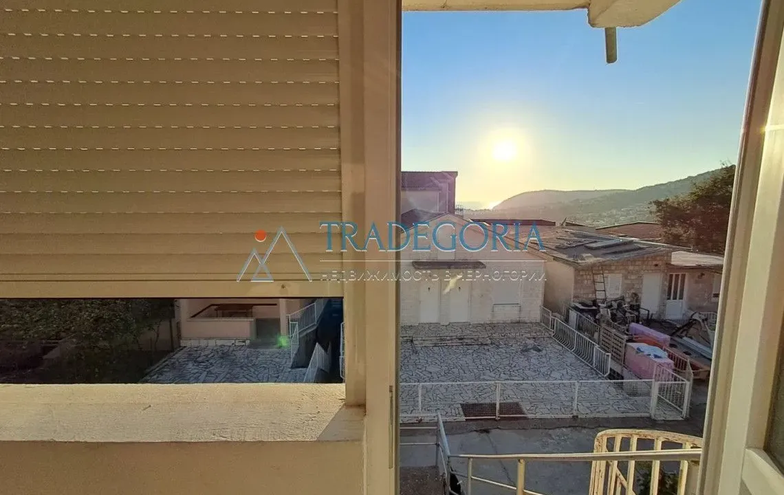 Sale, one bedroom apartment, 38m², Sutomore, Bar