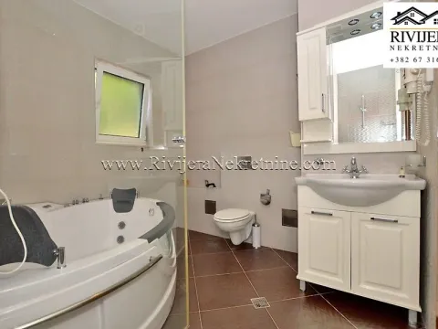 Prodaja, četvorosoban stan, 107m², Đenovići, Herceg Novi - image 16