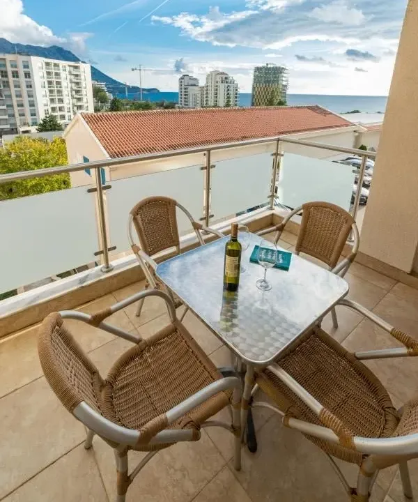 Prodaja, jednosoban stan, 54m², Budva, Crna Gora