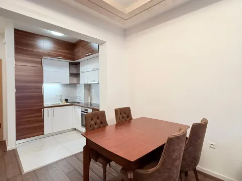 Izdavanje, jednosoban stan, 50m², Vezirov Most, Podgorica - image 3
