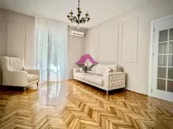 Izdavanje, dvosoban stan, 71m², Savski Venac, Beograd - image 1