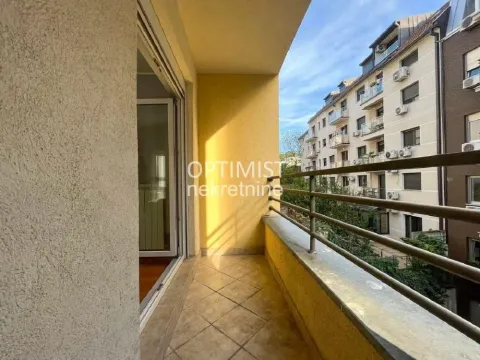 Rent, two bedroom apartment, 46m², Vračar Hram, Vračar Sve Podlokacije - image 8