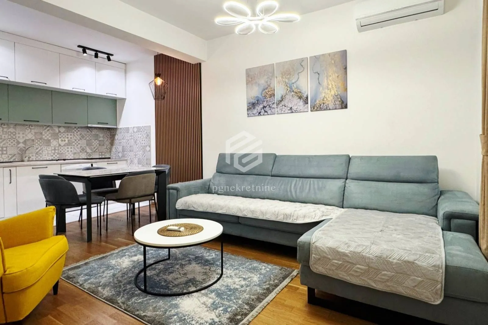 Izdavanje, dvosoban stan, 70m², Zabjelo, Podgorica