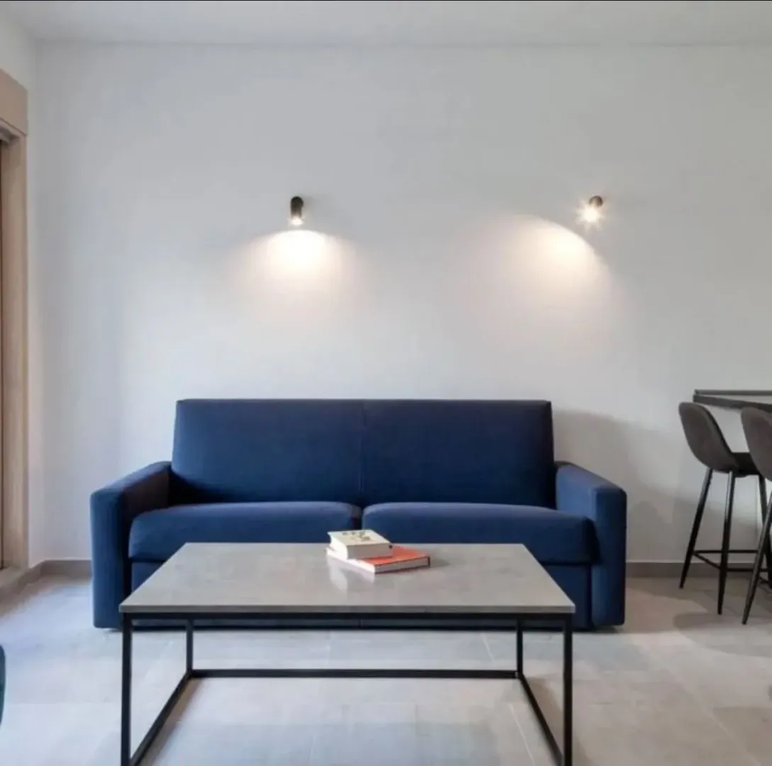 Prodaja, dvosoban stan, 73m², Škaljari, Kotor