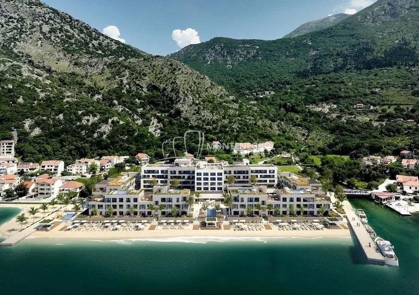 Prodaja, jednosoban stan, 50m², Risan, Kotor
