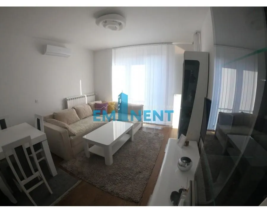 Izdavanje, dvosoban stan, 40m², Lipov Lad, Zvezdara Sve Podlokacije