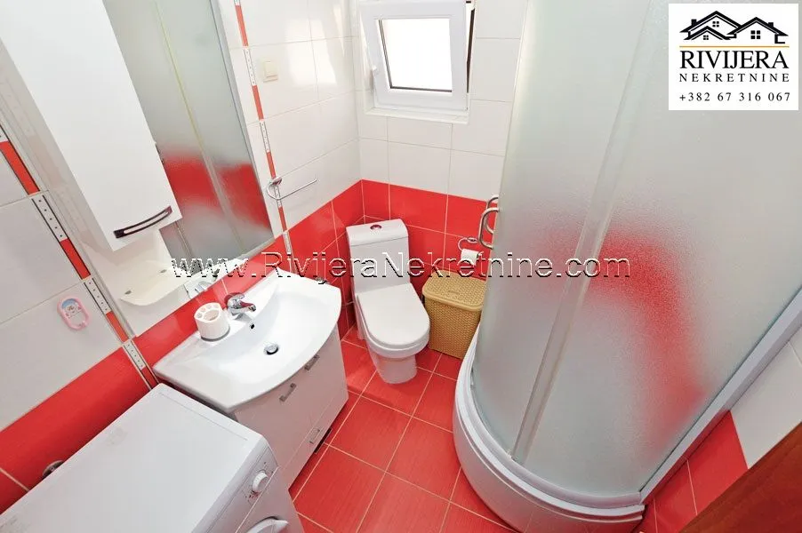 Prodaja, kuća, 98m², Sušćepan, Herceg Novi