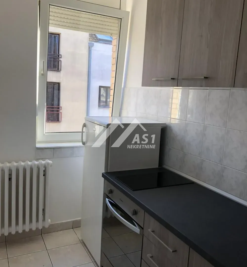 Rent, one bedroom apartment, 43m², Podbara, Novi Sad Sve Podlokacije