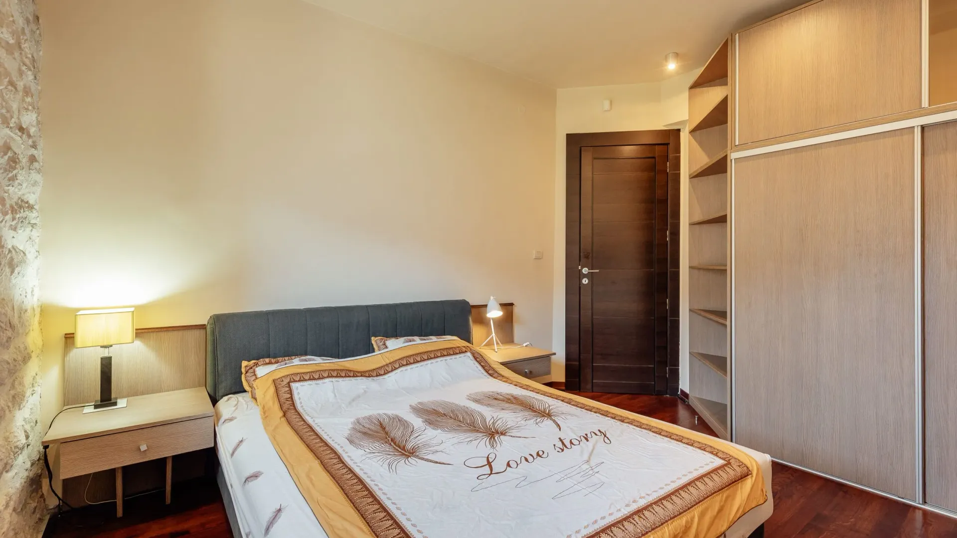 Prodaja, kuća, 246m², Kotor, Crna Gora