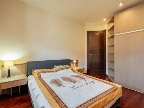 Prodaja, kuća, 246m², Kotor, Crna Gora - image 11