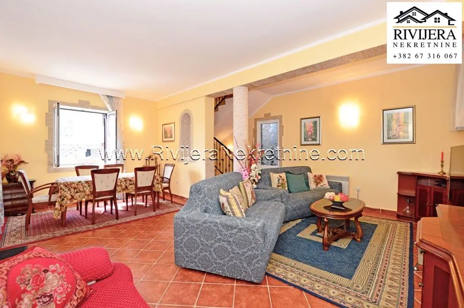 Prodaja, kuća, 114m², Zelenika, Herceg Novi