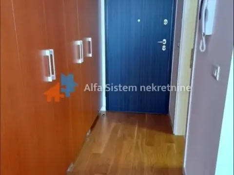 Rent, one bedroom apartment, 34m², Crveni Krst, Beograd - image 10