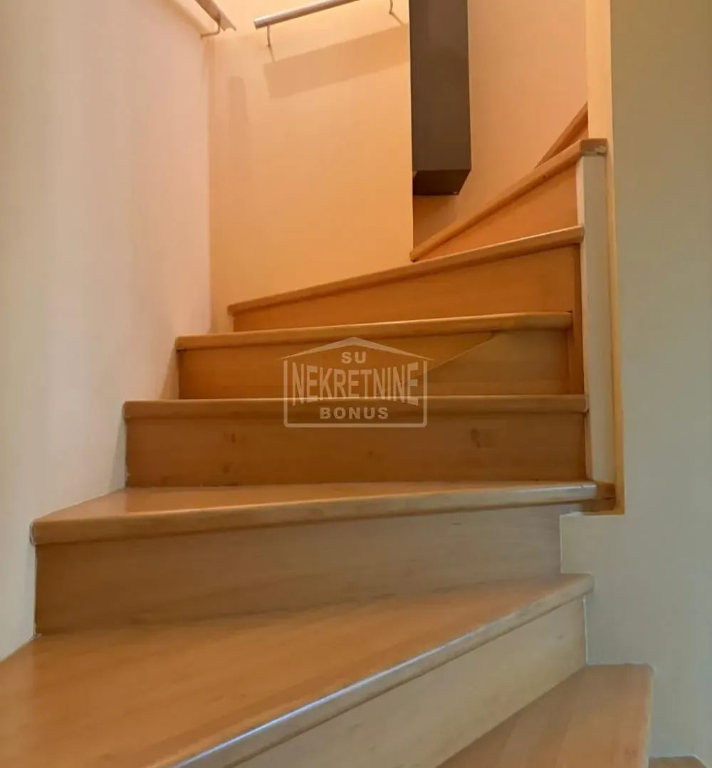 Prodaja, dvosoban stan, 58m², Kertvaroš, Subotica