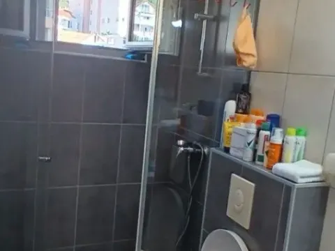 Izdavanje, garsonjera, 25m², Lazi, Budva - image 2