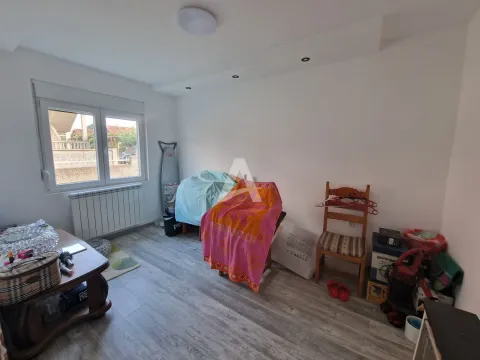 Sale, house, 107m², Podgorica, Crna Gora - image 13