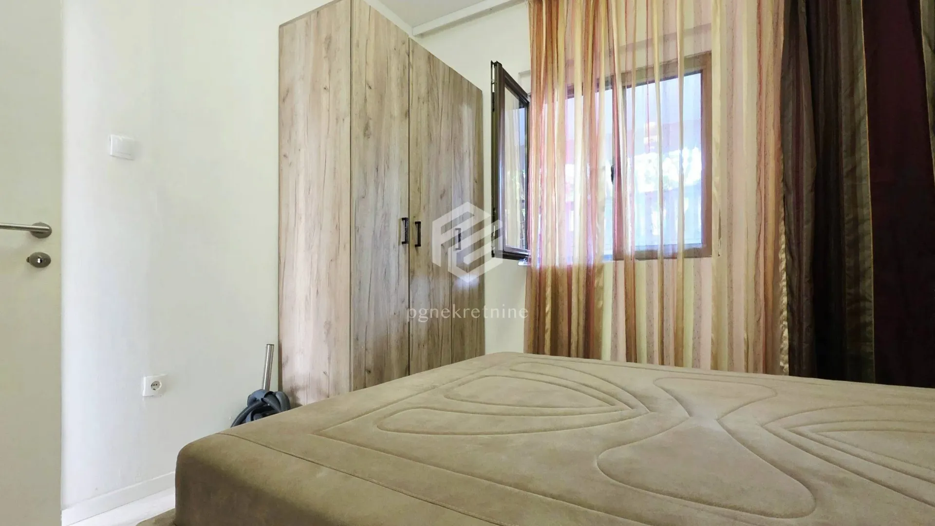 Rent, one bedroom apartment, 35m², Momišići, Podgorica