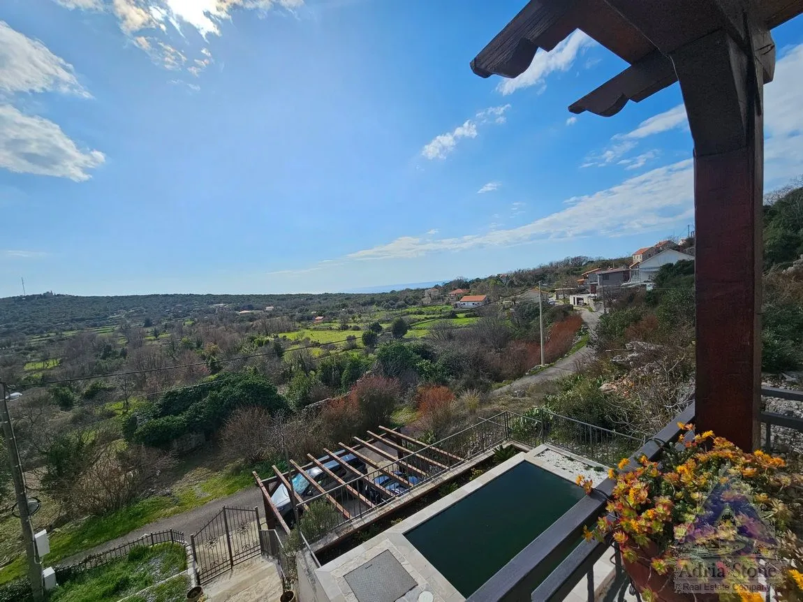 Prodaja, kuća, 162m², Zagora, Kotor