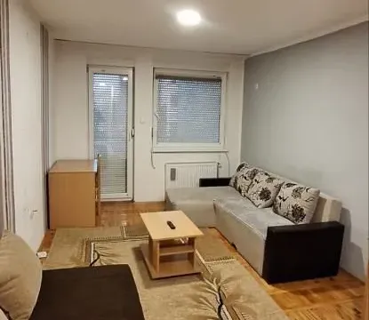 Izdavanje, garsonjera, 26m², Sajmište, Novi Sad - image 3