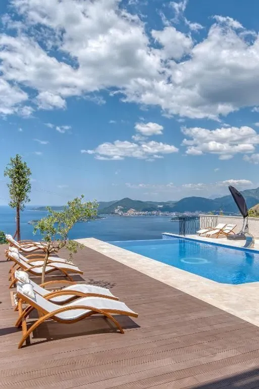 Prodaja, kuća, 450m², Tudorovići, Budva