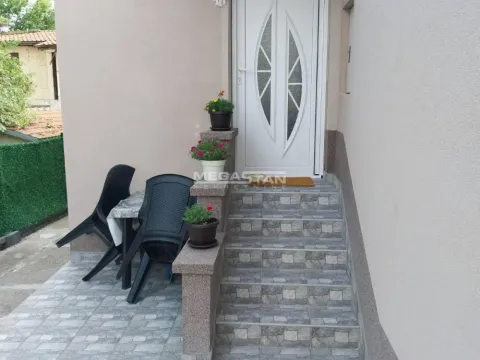 Prodaja, kuća, 67m², Cvetkova Pijaca, Zvezdara Sve Podlokacije - image 17