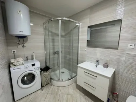 Izdavanje, stan, 59m², Šušanj, Bar - image 10