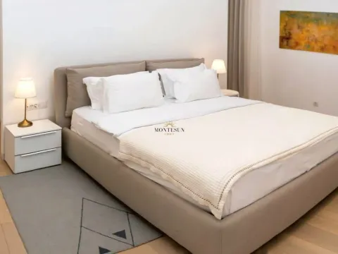 Rent, two bedroom apartment, 150m², Centar, Budva - image 5