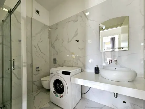 Rent, two bedroom apartment, 51m², Bečići, Budva - image 6