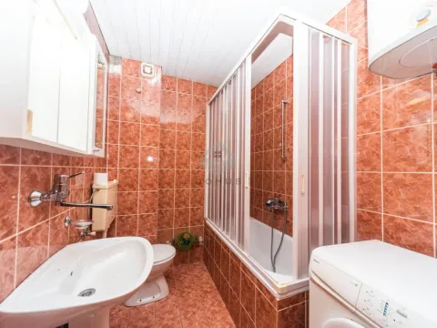 Izdavanje, stan, 36m², Centar, Podgorica - image 4