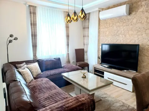 Sale, two bedroom apartment, 70m², Žabljak, Crna Gora - image 1