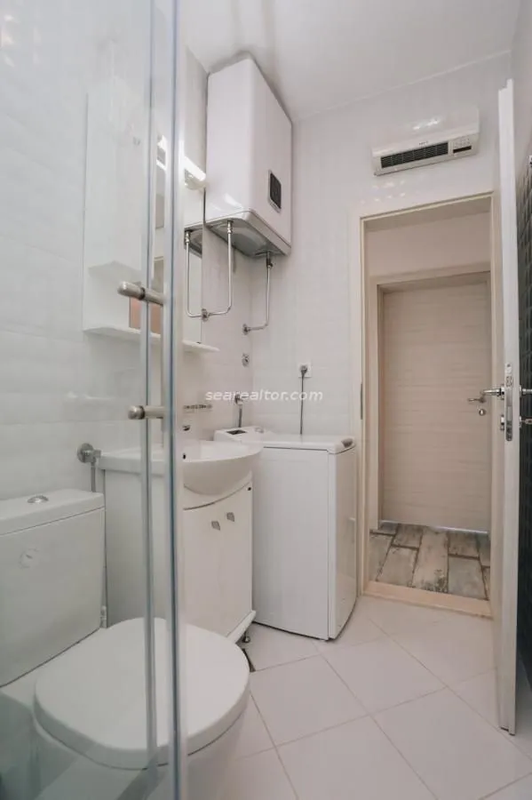 Sale, four bedroom apartment, 82m², Sveti Stefan, Budva