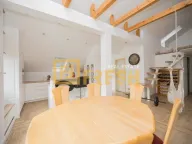 Prodaja, kuća, 350m², Vranići, Podgorica - image 24