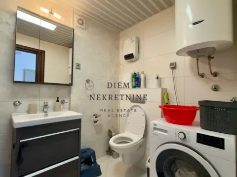 Rent, two bedroom apartment, 70m², Centar, Bar - image 14