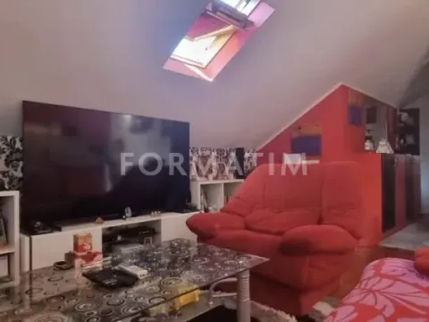 Sale, three bedroom apartment, 63m², Petlovo Brdo, Beograd - image 1