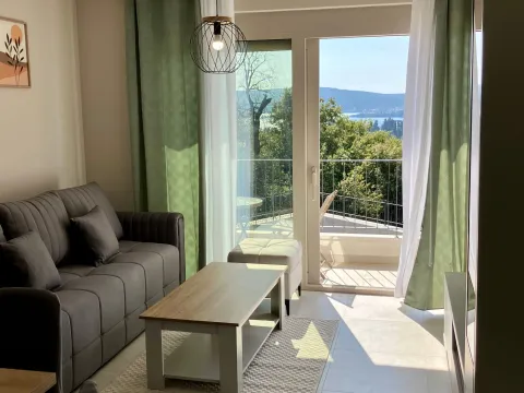 Rent, one bedroom apartment, 41m², Tripovići, Tivat - image 5