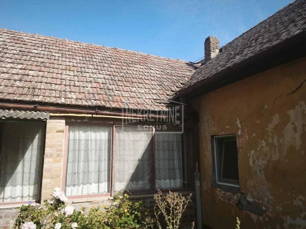 Prodaja, kuća, 237m², Aleksandrovo, Subotica