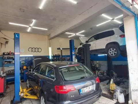 Prodaja, poslovni prostor, 400m², Zemun Sve Podlokacije, Beograd - image 6